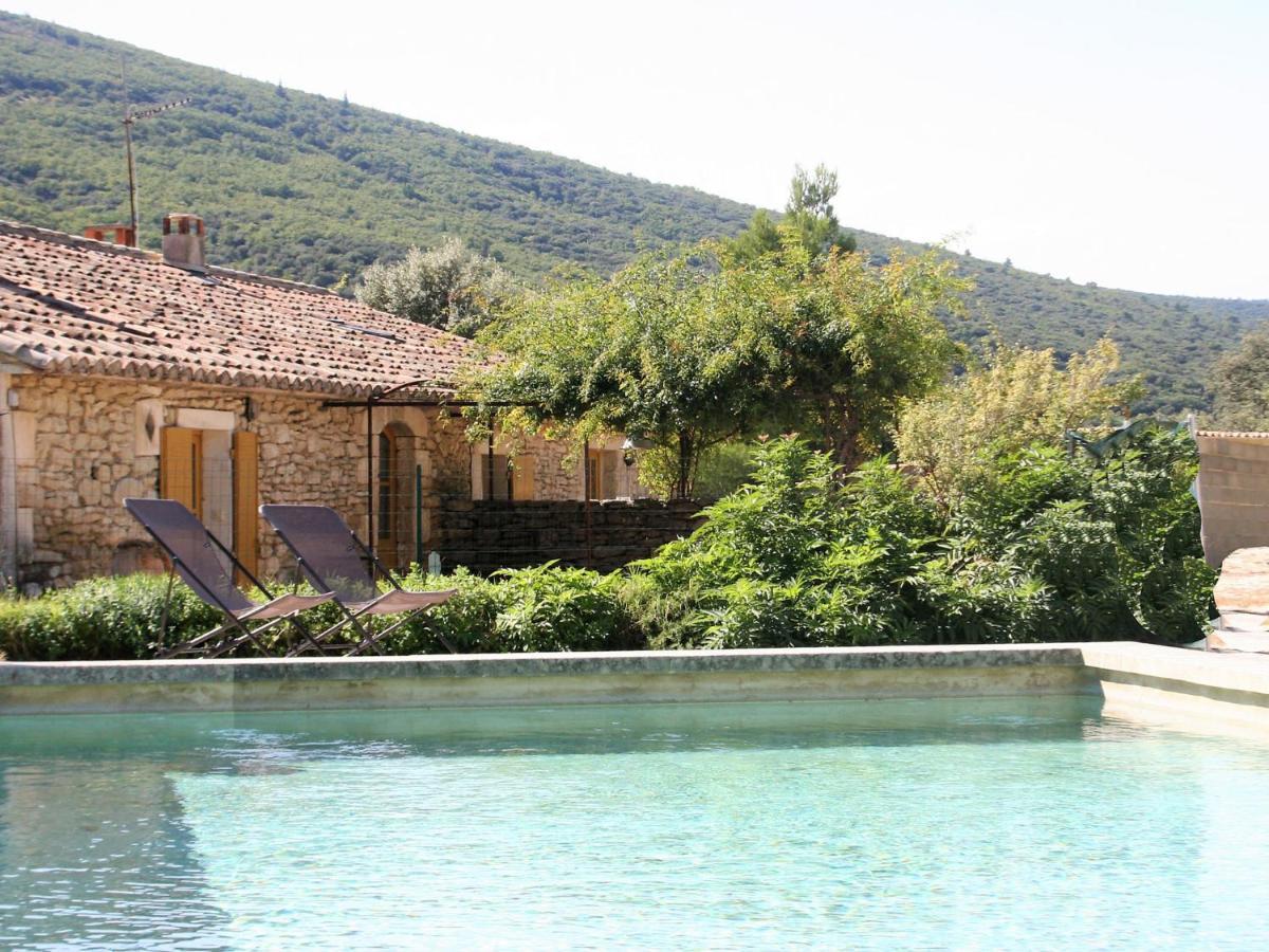Stylish House With Heated Pool In Lacoste Lacoste  Exteriör bild
